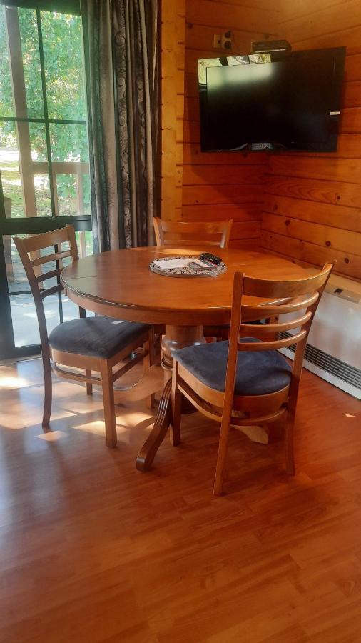 Central Chalets Ltd Alexandra Ngoại thất bức ảnh
