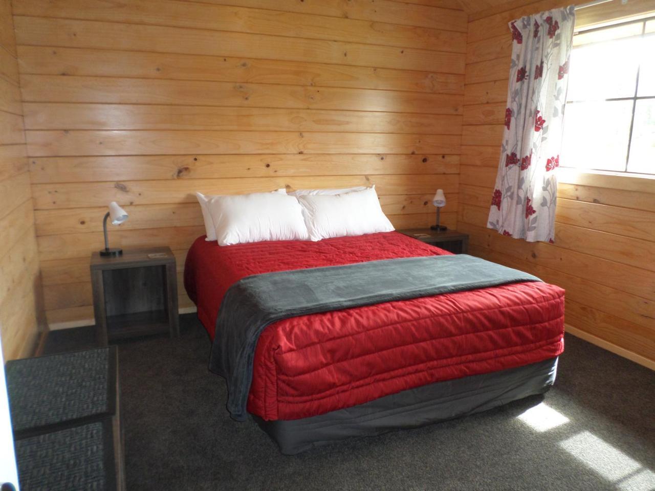 Central Chalets Ltd Alexandra Ngoại thất bức ảnh