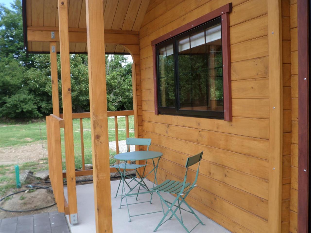 Central Chalets Ltd Alexandra Ngoại thất bức ảnh